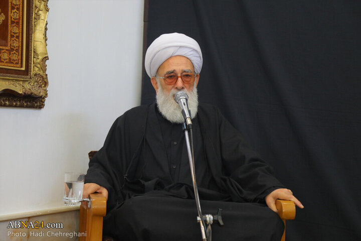 Photos: Grand Ayatollah Nouri Hamedani attends Imam Sadiq mourning procession