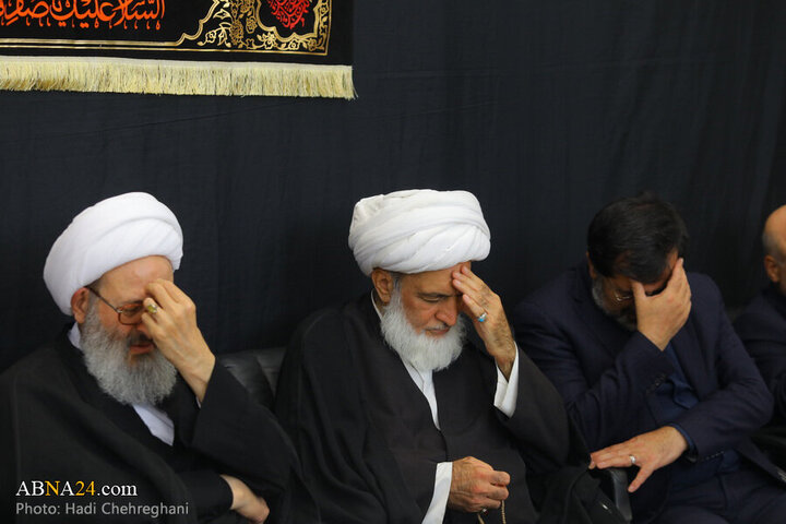 Photos: Grand Ayatollah Nouri Hamedani attends Imam Sadiq mourning procession