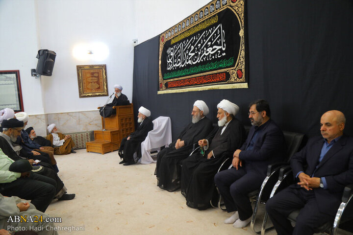 Photos: Grand Ayatollah Nouri Hamedani attends Imam Sadiq mourning procession