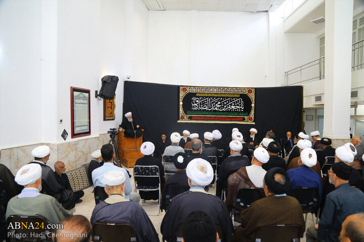 Photos: Grand Ayatollah Nouri Hamedani attends Imam Sadiq mourning procession