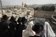 Incursioni continue degli occupanti nella Moschea di Al-Aqsa sotto la guida di ministri fascisti