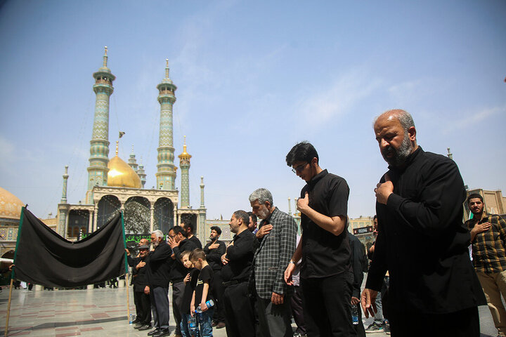 Photos: Imam Sadiq mourning processions held at Hazrat Masoumeh holy shrine