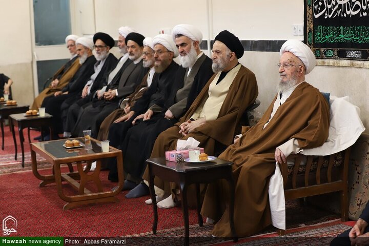 Photos: Imam Sadiq mourning ceremony held at office of Ayatollah Makarem Shirazi