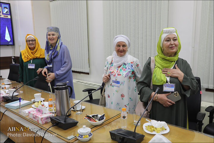 Photos: Russian Islamic figures meet with Secretary General of AhlulBayt World Assembly