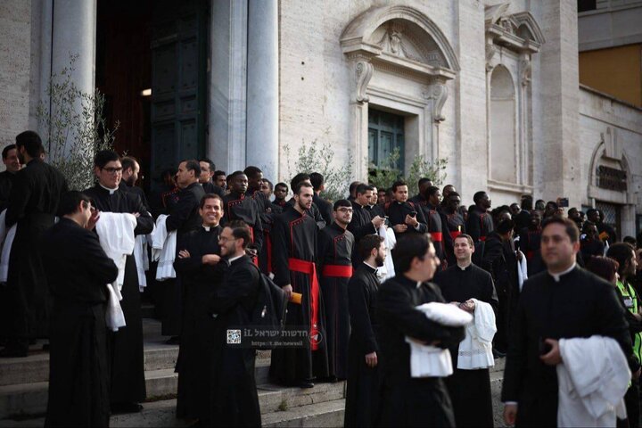 بحضور زعماء العالم، يستعد الفاتيكان لإقامة جنازة البابا فرانسيس