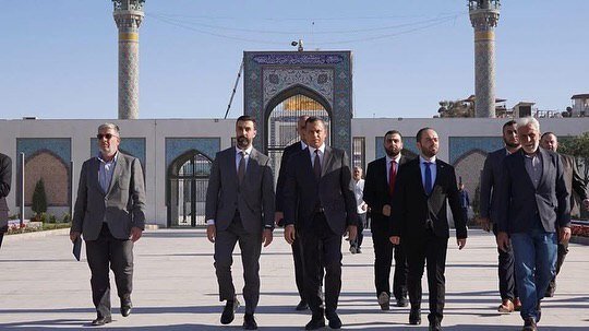رئیس دستگاه اطلاعاتی عراق، حرم مطهر حضرت زینب(س) را زیارت کرد + تصاویر