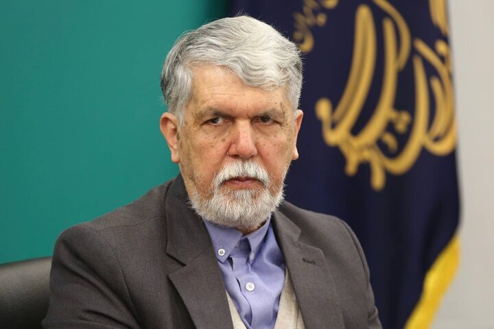 Iran's Culture minister departs for Rome to attend Pope Francis’s funeral