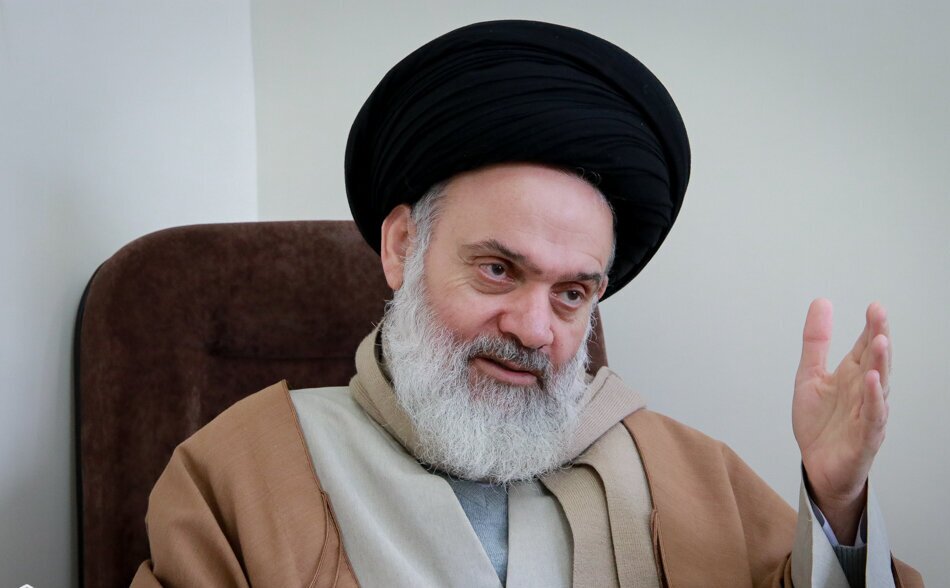 واکنش آیت‌الله حسینی‌ بوشهری به حرمت‌شکنی یک فستیوال  