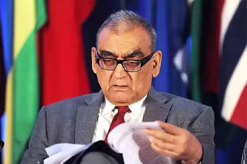 بھارت: پاکستان سے 10 دن جنگ میں ہی بھارتی معیشت کا کچومر نکل جائے گا: سابق جج بھارت: پاکستان سے 10 دن جنگ میں ہی بھارتی معیشت کا کچومر نکل جائے گا: سابق جج