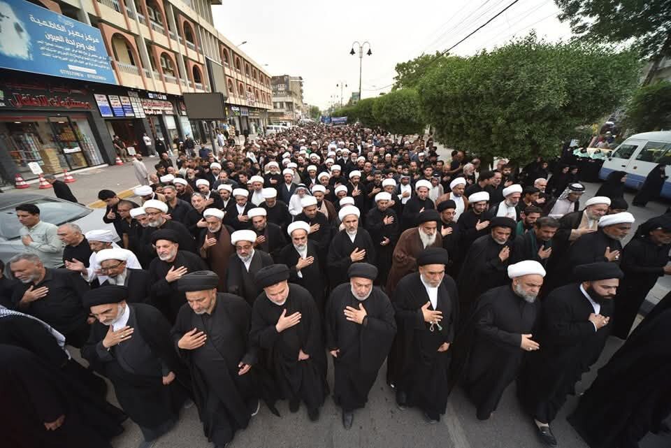 تقرير مصور/ تشييع رمزي لنعش الإمام الصادق (ع) في الكاظمية المقدسة