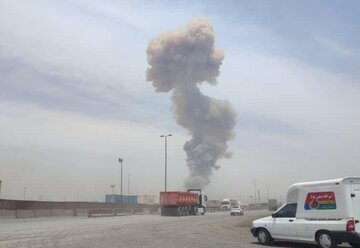Ledakan Dasyhat Trejadi di Pelabuhan Syahid Rajai di Bandar Abbas Iran