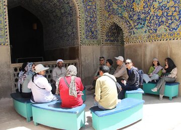 مدرسه گردشگری اسلامی ناصریه اصفهان؛ میزبان روزانه گردشگران خارجی + تصاویر