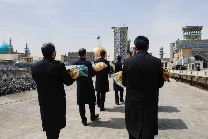 پرچم حرم رضوی