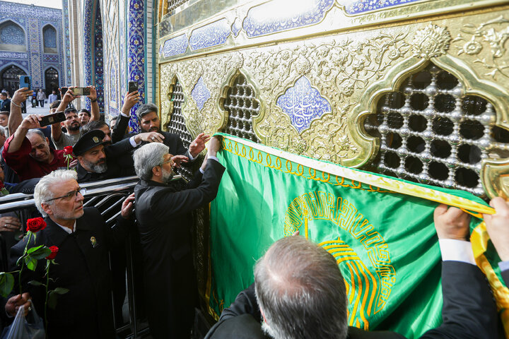 آئین اذن اعزام کاروان های زیر سایه خورشید در حرم مطهر رضوی