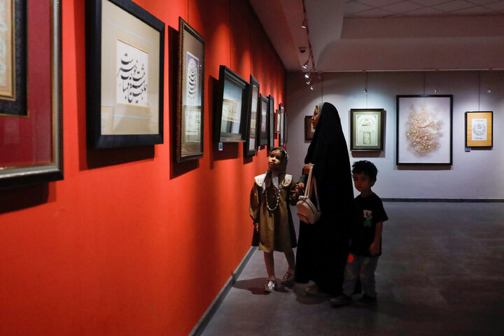 گزارش تصویری | نمایشگاه خوشنویسی بهار تعلیم