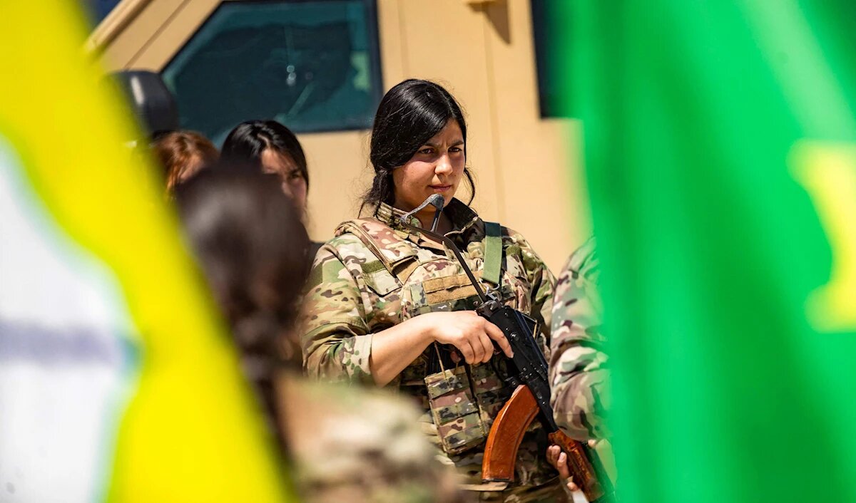 توافق حکومت جولانی و قسد در حالت تعلیق قرار گرفت