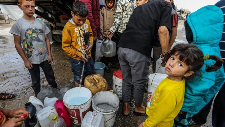 Photos: Severe water shortage crisis in Gaza