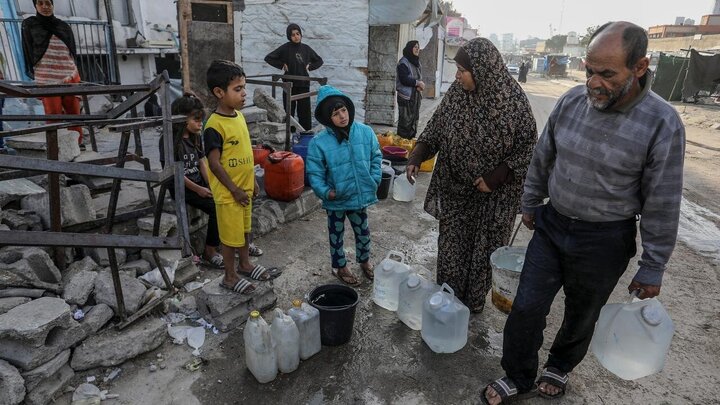 Photos: Severe water shortage crisis in Gaza