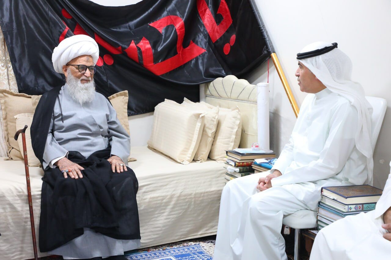 آية الله النجفي يؤكد توثيق العلاقات الثنائية بين العراق والكويت بما يخدم الشعبين