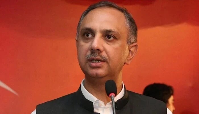 پاکستان: ہماری حکومت نے بھارت کے سامنے سرنڈر کر دیا ہے، عمر ایوب پاکستان: ہماری حکومت نے بھارت کے سامنے سرنڈر کر دیا ہے، عمر ایوب