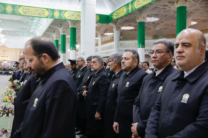 مراسم قراءة الخطبة مِن قِبَل خُدام العتبات المقدسة في إيران الإسلامية