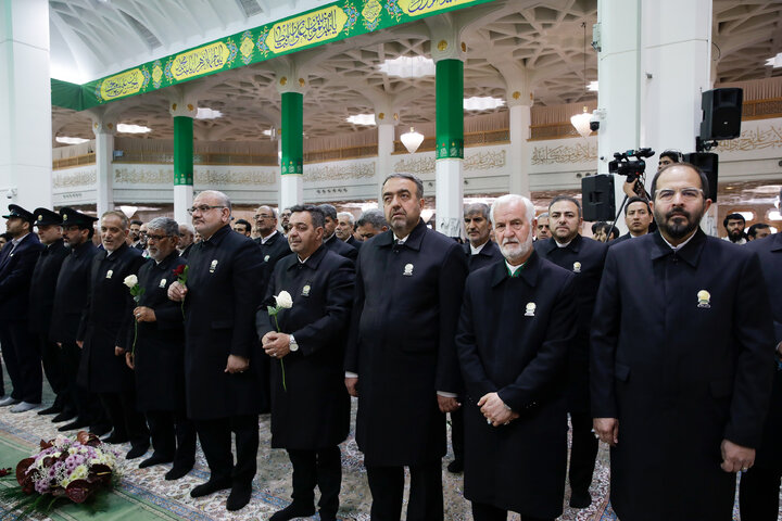 مراسم قراءة الخطبة مِن قِبَل خُدام العتبات المقدسة في إيران الإسلامية