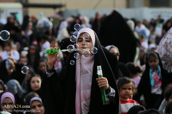 گزارش تصویری | جشن روز دختر در حرم زینبیه اصفهان