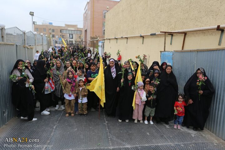 جشن روز دختر در حرم زینبیه اصفهان