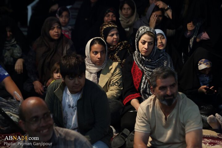 ویژه برنامه «قرار عاشقی با امام هشتم» در اصفهان