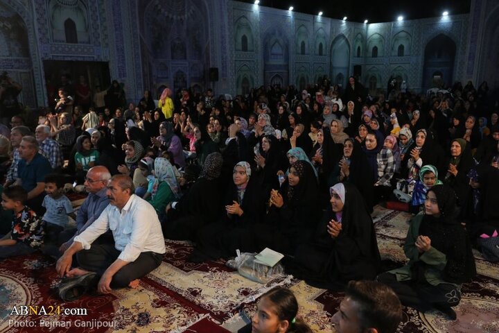 ویژه برنامه «قرار عاشقی با امام هشتم» در اصفهان