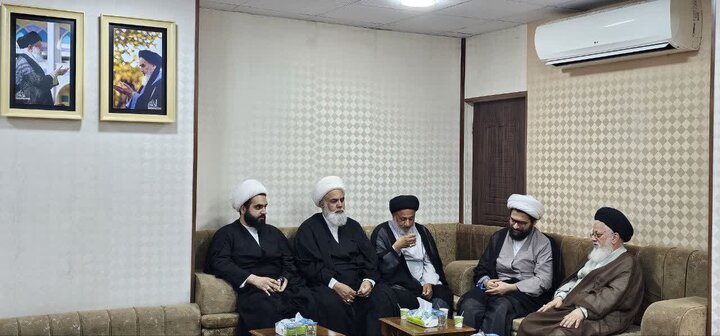 ابلاغ پیام تسلیت آیت‌الله بشیر نجفی به نماینده رهبر انقلاب در پی حادثه انفجار بندر شهید رجایی