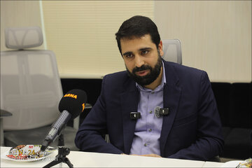رئیس مرکز ملی فضای مجازی: خبرگزاری ابنا حول محور اهل‌بیت(ع) است