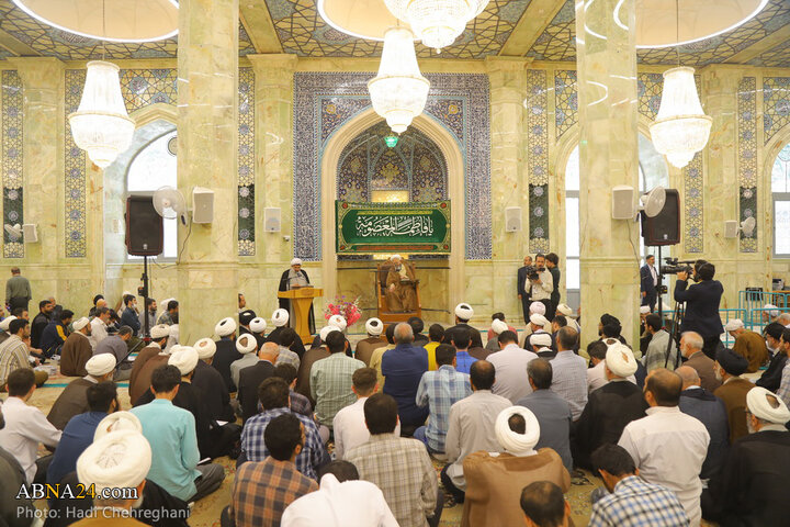 مراسم بزرگداشت مقام معلم و تقدیر از آیت‌الله جوادی آملی