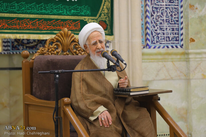 مراسم بزرگداشت مقام معلم و تقدیر از آیت‌الله جوادی آملی