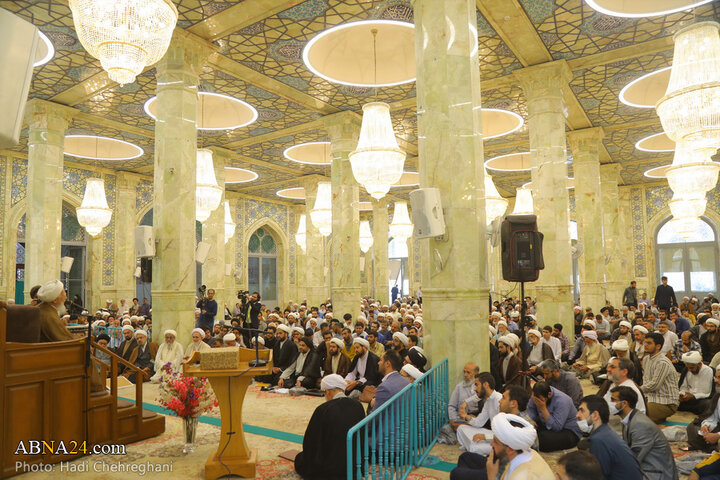 مراسم بزرگداشت مقام معلم و تقدیر از آیت‌الله جوادی آملی