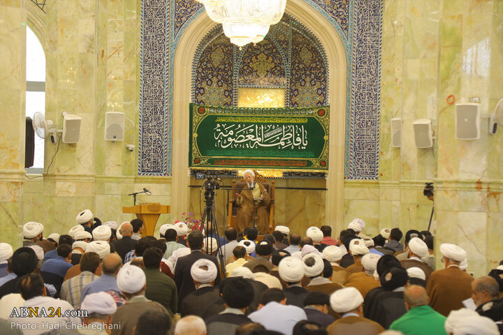 مراسم بزرگداشت مقام معلم و تقدیر از آیت‌الله جوادی آملی