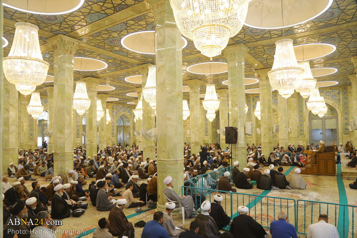 مراسم بزرگداشت مقام معلم و تقدیر از آیت‌الله جوادی آملی
