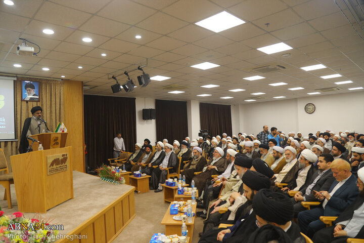 آیین رونمایی درگاه فقه معاصر