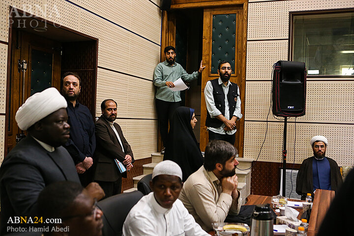 حاشیه ها