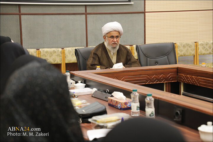 دیدار جمعی از دانشجویان دانشگاه گیلان با آیت‌الله رمضانی