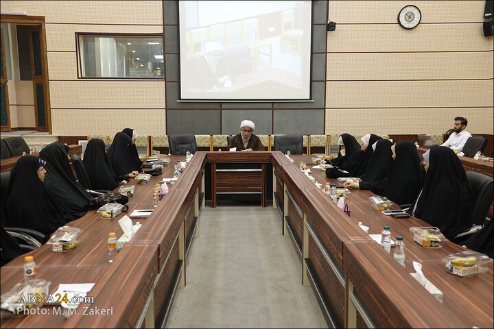 دیدار جمعی از دانشجویان دانشگاه گیلان با آیت‌الله رمضانی