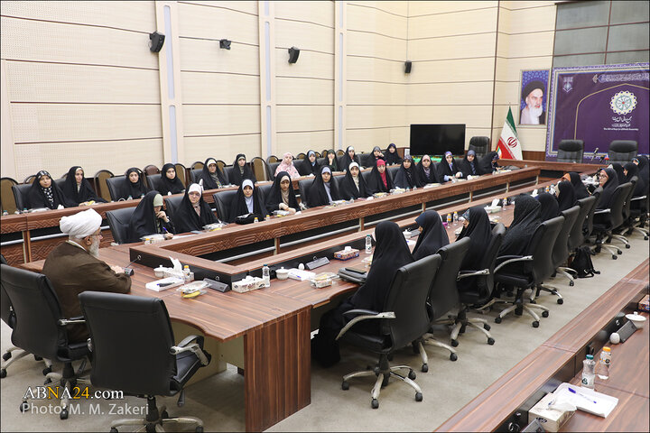 گزارش تصویری | دیدار جمعی از دانشجویان دانشگاه گیلان با آیت‌الله رمضانی