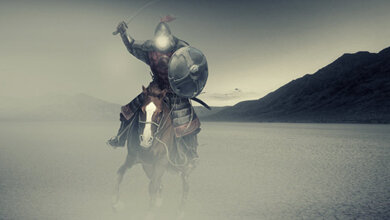 Dalili ya wazi na kubwa Kuhusu Kupigana kwa Malaika Pembeni ya Ali (as)