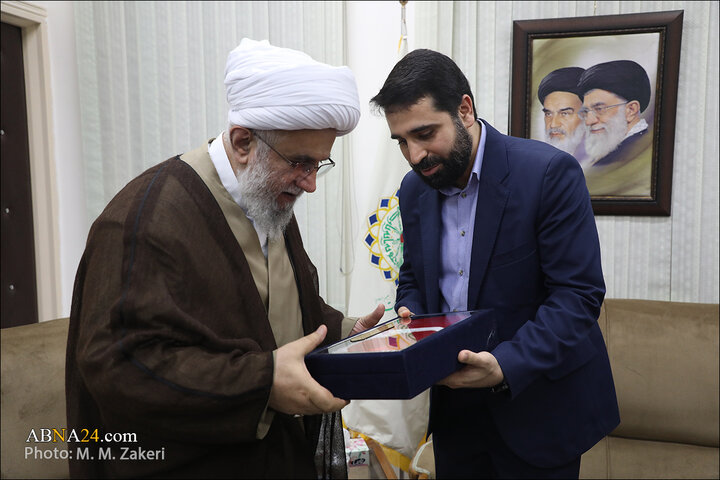 新闻图片 | 伊朗国家网络空间中心主任会见世界圣裔大会秘书长