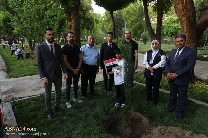 کاشت درخت صلح در اصفهان