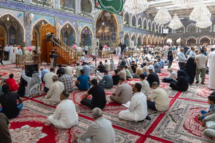 مراسيم قراءة دعاء الندبة عند مرقد أبي الفضل العباس (عليه السلام)