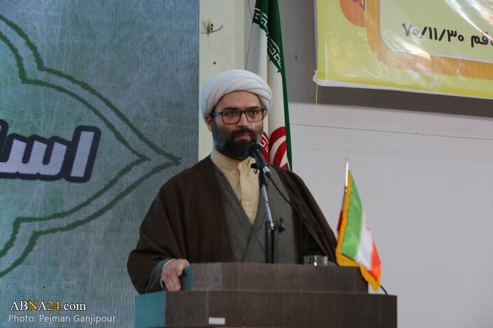 Photos: Conference to honor professors of Isfahan's seminary