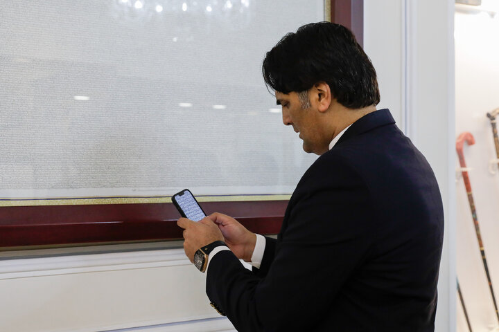 Photos: Pakistan PM's special assistant visits Imam Reza Shrine