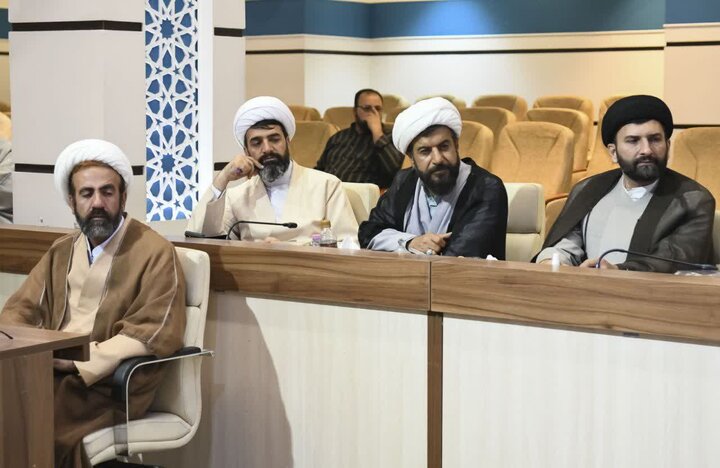 تصاویر| همایش ائمه جمعه فارس با حضور رئیس شورای سیاست گذاری ائمه جمعه کشور