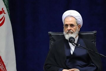 حوزه بدون مردم هیچ است / قم پایگاه جهانی معارف اسلامی و نماد تحول در گفتمان دینی معاصر است